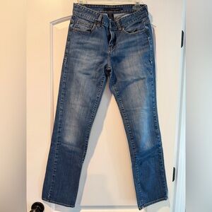 Calvin Klein Jeans Women's Straight Leg Skinny Faded Blue Denim